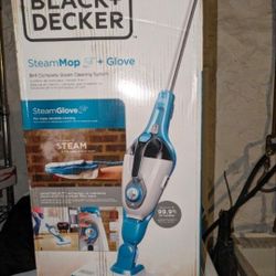 Black & Decker Powered Steam Mop 