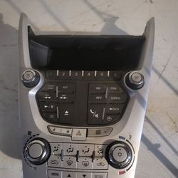 2010 2011 Chevy Equinox Radio