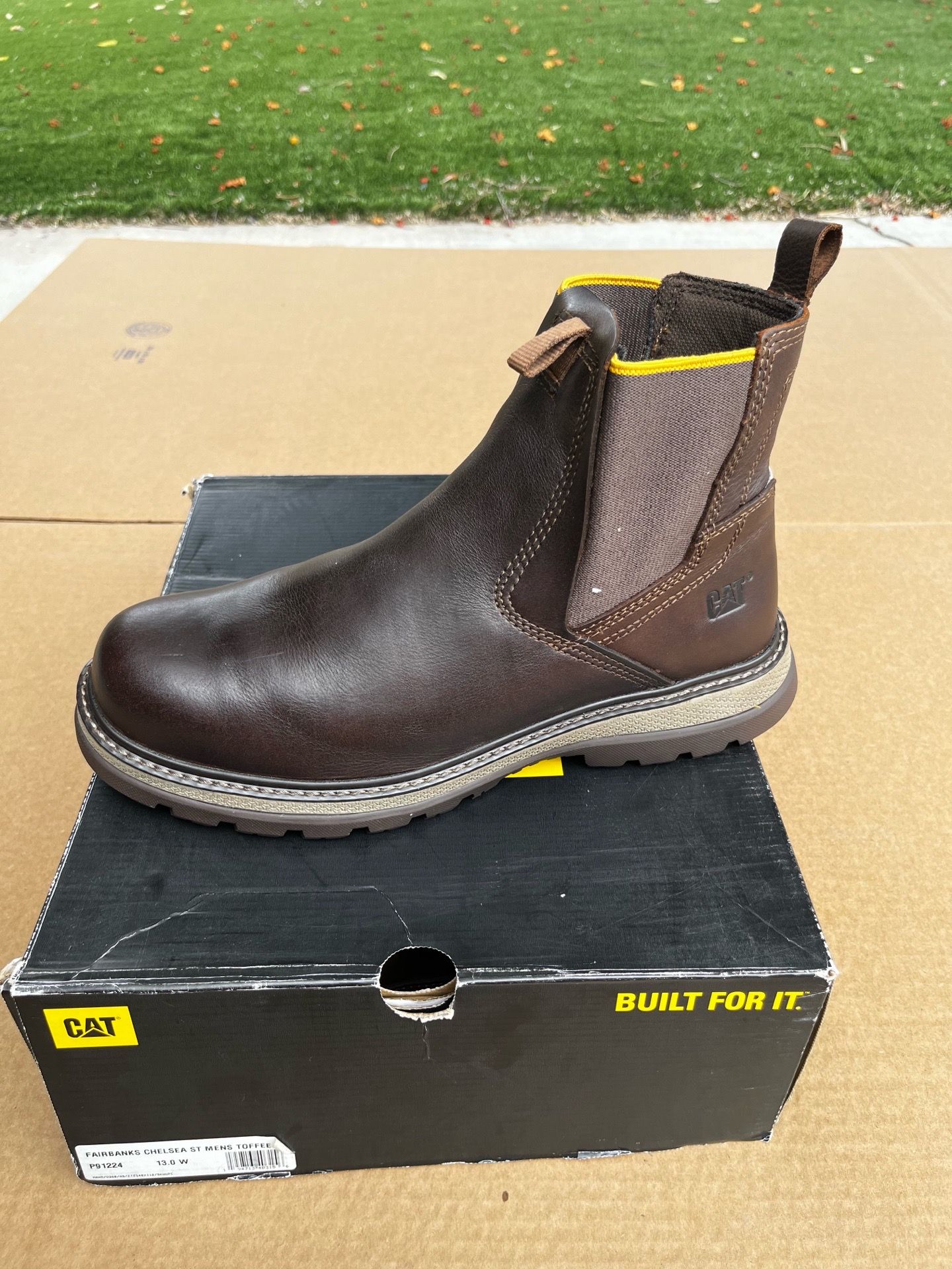 CATERPILLAR STEEL TOE BOOTS SIZE 13 only