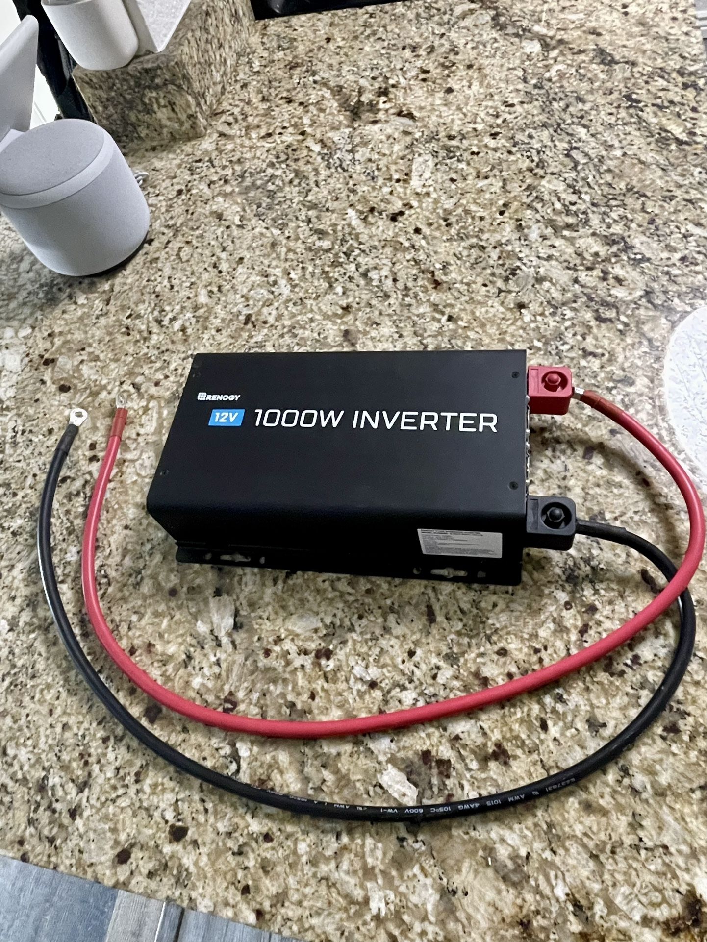 Renogy 1000w AC Inverter