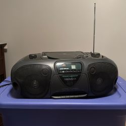 Magnavox AZ 8050 Boombox