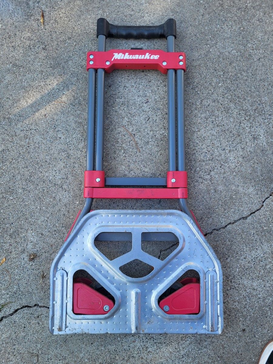 Milwaukee Folding Hand Truck