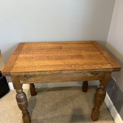 Antique Table Expandable W Built In Leaves