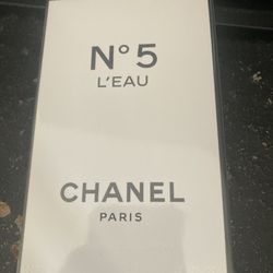 Chanel Paris Cologne