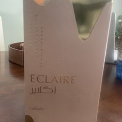 Lattafa Eclaire Perfume