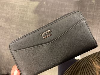 Guess wallet