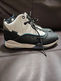 Boys Basketball  Sneakers