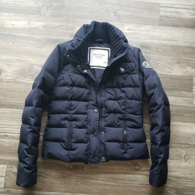 Abercrombie A&F navy Puffer Coat M