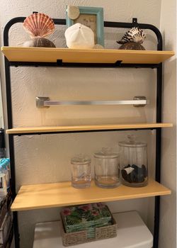 Over the toilet shelving unit