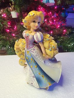 Enesco Rapunzel Figurine Disney Princess