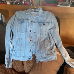 Distressed Over Size Mens Denim Jacket. Great Condition