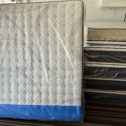 Mattress Brand New Great Quality Queen Size Pillow Top 
