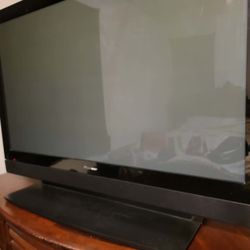 Pioneer 60’inc TV OBO. Still Good Condition And Quality ! Moving Sell! Pick Up Only 
