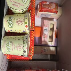 Dubai & Fruit Pops Ice Cream
