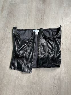 Iheartraves corset top