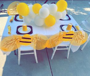 Kids party table decoration