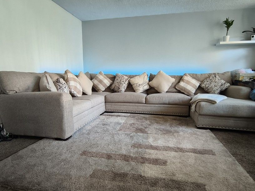 Cottage Chic Beige 150" 4 Piece Right Arm Facing Chaise Sectional