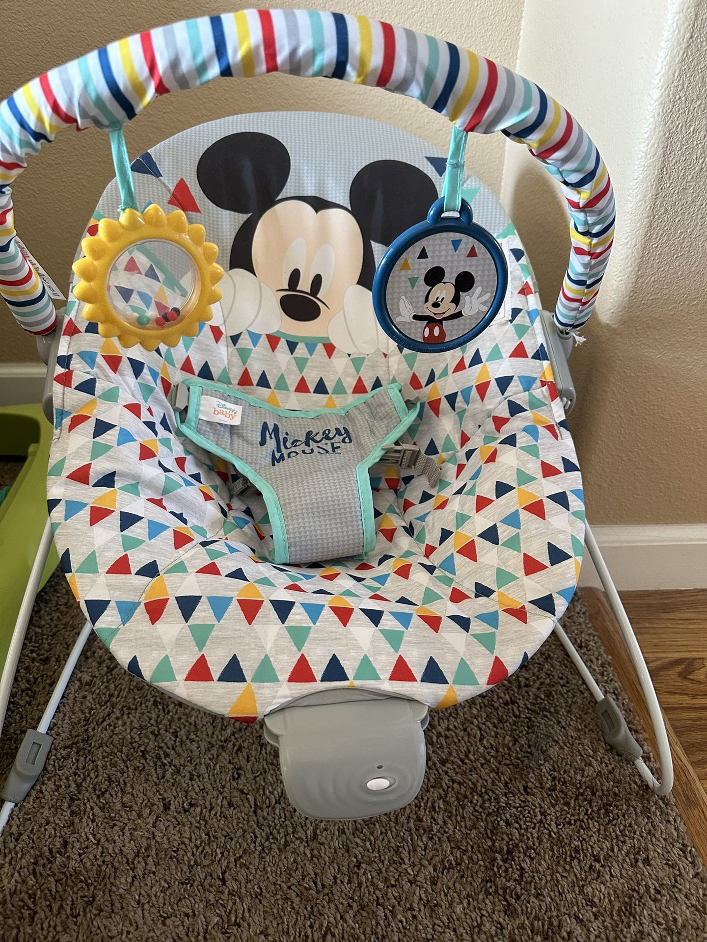 baby playmat and bouncer