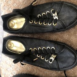 Size 8 Michael Kors Leather Shoes