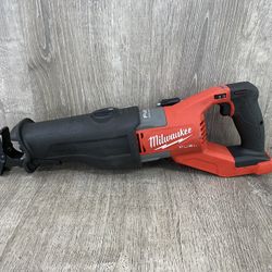 Milwaukee Fuel 2722-20 Cordless Super Sawzall 