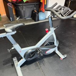 Spinner A5 Fusion Drive Premium Indoor Spinning Cycle 