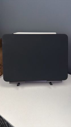 iPad Pro 11” M5 256gb with keyboard and stylus
