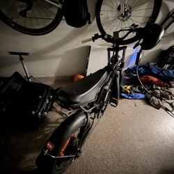 Ridstar Electric Bike – Like New – 895 Miles