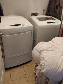 LG washer and dryer set