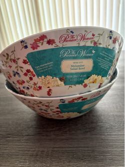 Pioneer Woman melamine serving salad bowls