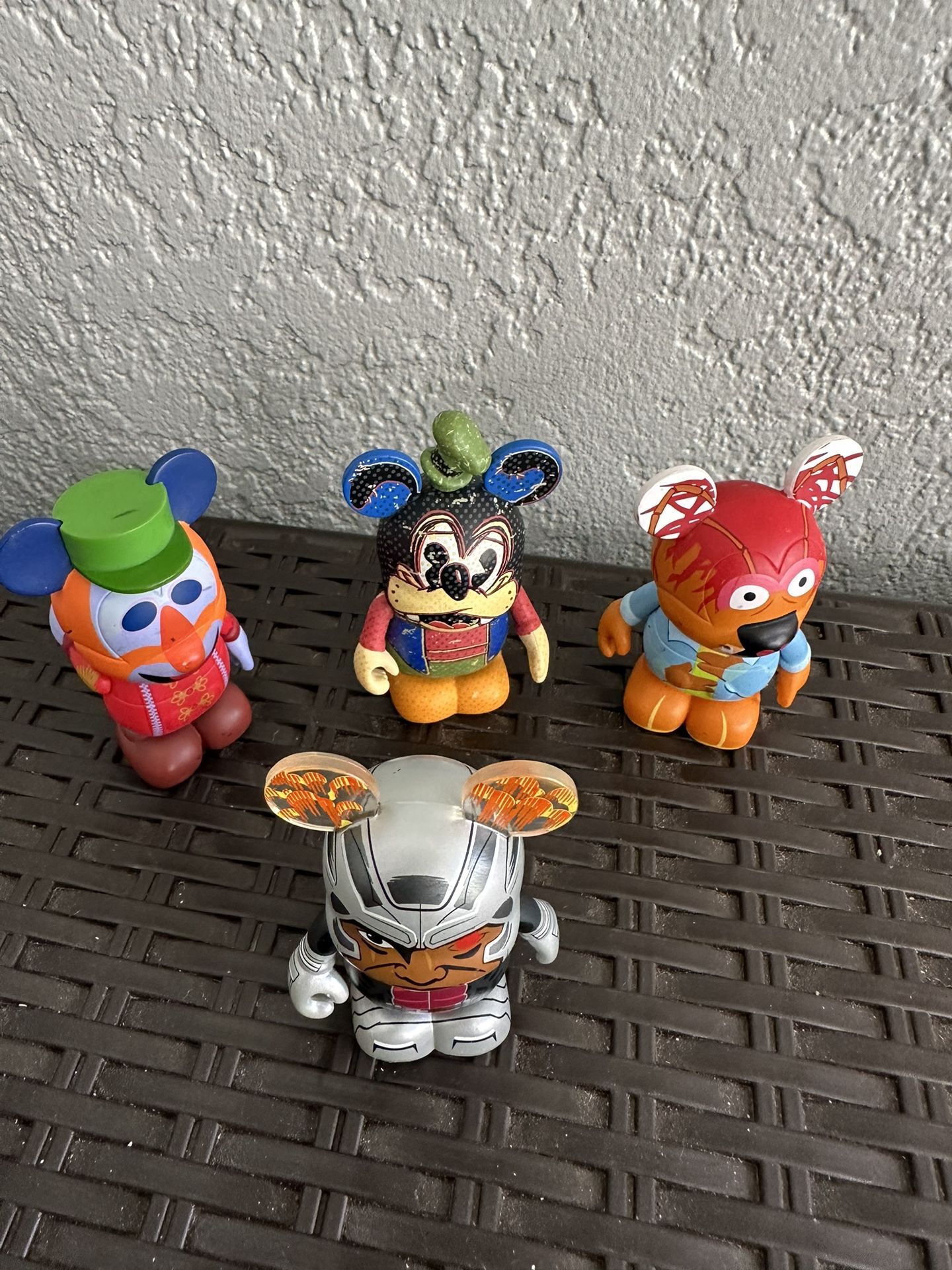 4 Vinylmation Figures- Muppets,Star Wars Disney
