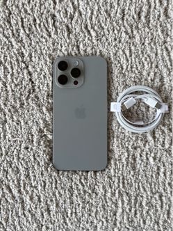 iPhone 15 pro max Unlocked!