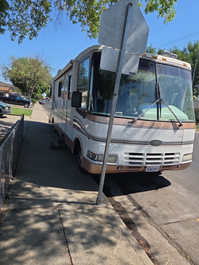 Motorhome 98 Triton V10