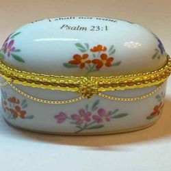 Imperial Porcelain Trinket Box Bible Verse Psalm 23:1 Floral Design Ornate Gold Trim and Lettering