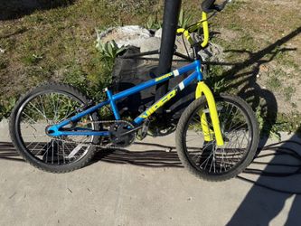 Diamondback Project Bike