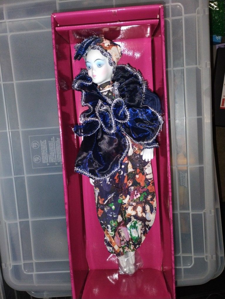 Wind Up Dancing Doll 