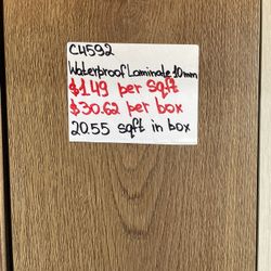 Laminate Flooring 12 mm Hybrid