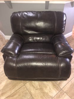 Recliner 100% leather