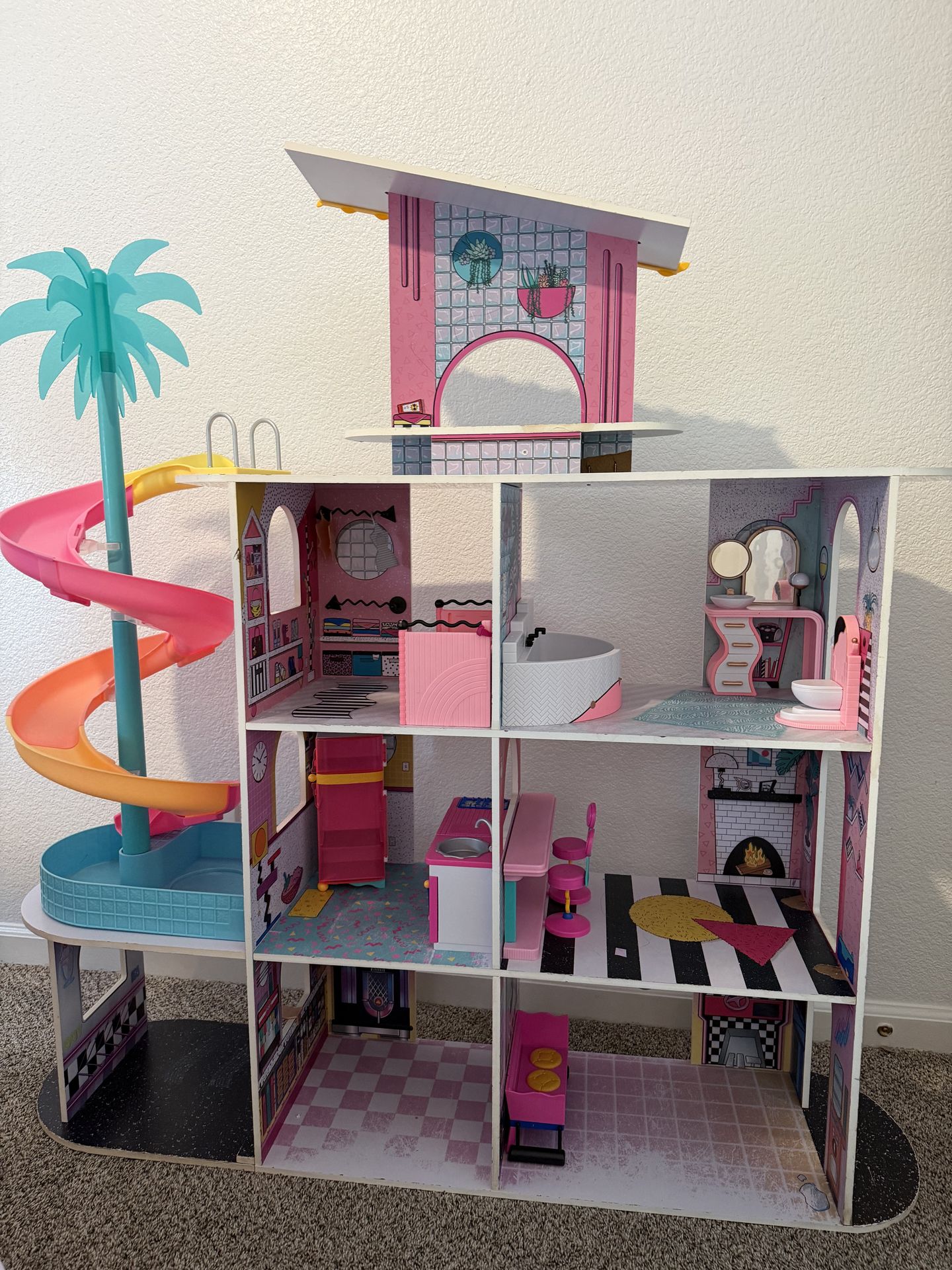 LOL Doll House