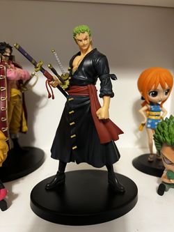 Zoro Figure