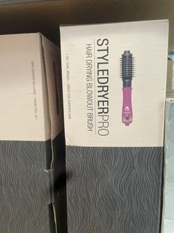 Calista Tools Calista StyleDryer Pro Custom Blowout, 2-in-1 Styling Tool, Blow Dryer and Styling Brush for All Hair Types, Includes 2 Brush Attachment