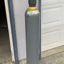 75% Argon 25% CO2. 155 Cf Tank