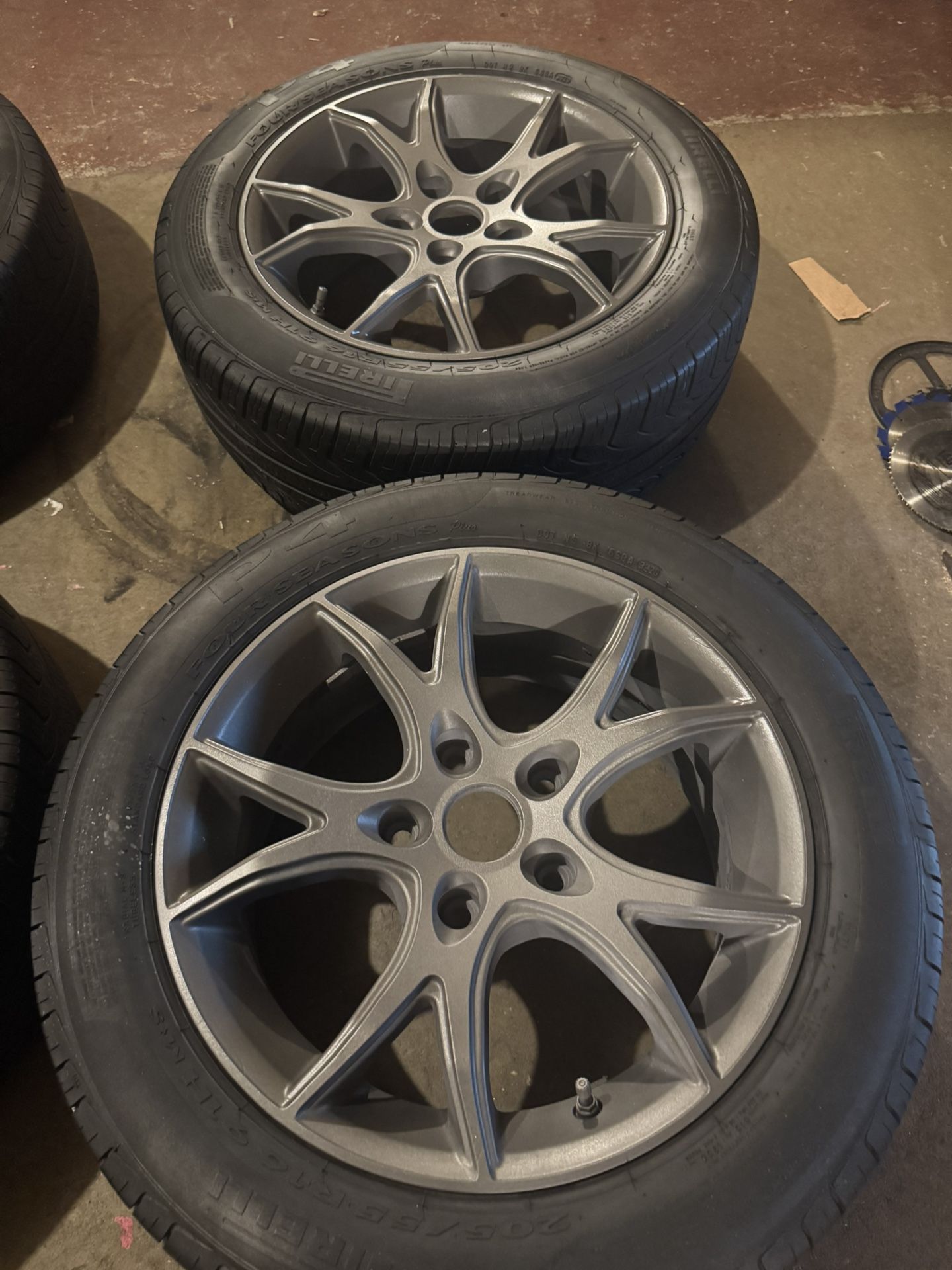 16” Wheel 5x120