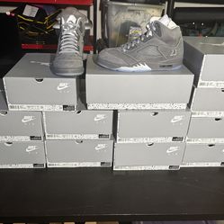Jordan 5 Wolf Grey Mulriple sizes
