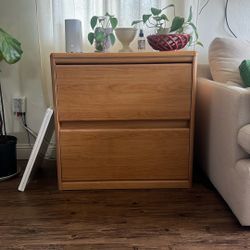 Dresser / File cabinet / Storage 