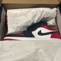 jordan 1 low bred toe size 9.5