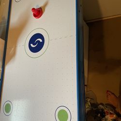 Table Top Air Hockey 