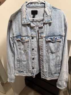 Men’s Large Light Denim Jacket