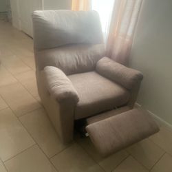 Recliner chair