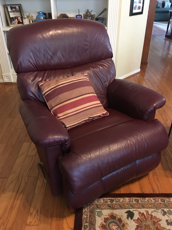 Lazy boy Leather Rocker Recliner for Sale in Houston, TX OfferUp