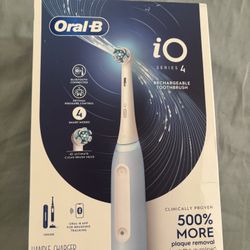 Oral-B iO Series 4 Electric Toothbrush - Matte White